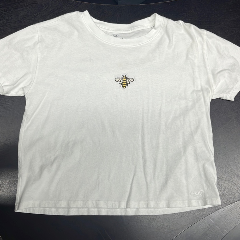 Hollister bee shirt